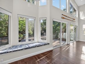 216 SE 10th St, Fort Lauderdale FL 33316