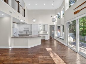 216 SE 10th St, Fort Lauderdale FL 33316