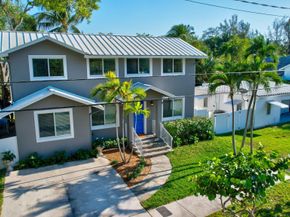 216 SE 10th St, Fort Lauderdale FL 33316