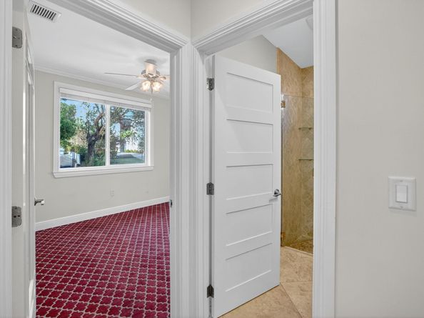 216 SE 10th St, Fort Lauderdale FL 33316