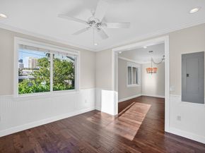 216 SE 10th St, Fort Lauderdale FL 33316