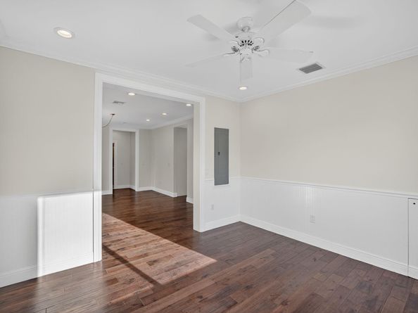 216 SE 10th St, Fort Lauderdale FL 33316