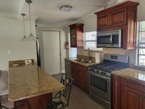 927 S Palmway, Lake Worth Beach FL 33460