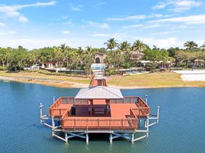 923 Mill Creek Drive, Palm Beach Gardens FL 33410