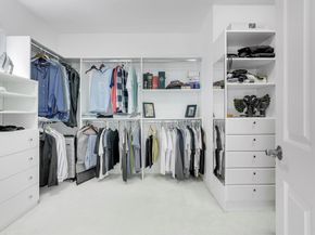 923 Mill Creek Drive, Palm Beach Gardens FL 33410