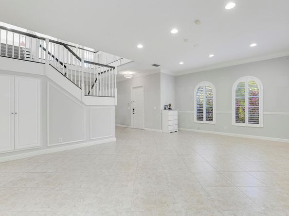 923 Mill Creek Drive, Palm Beach Gardens FL 33410