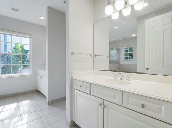 923 Mill Creek Drive, Palm Beach Gardens FL 33410