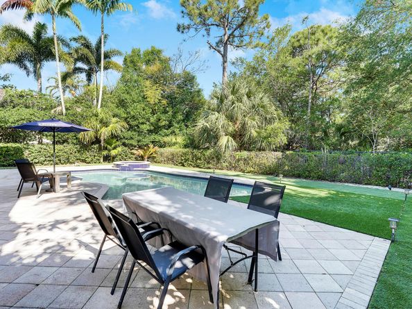 923 Mill Creek Drive, Palm Beach Gardens FL 33410