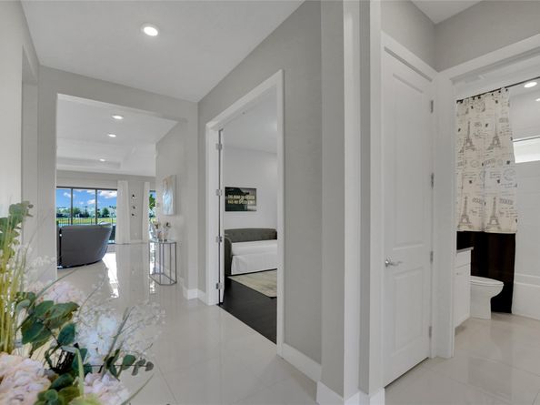 15798 Cresswind Pl, The Acreage FL 33470