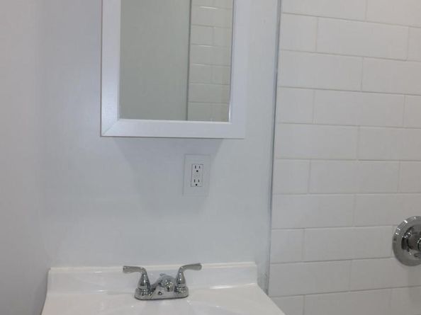 5663 Boyer Street, Philadelphia PA 19138