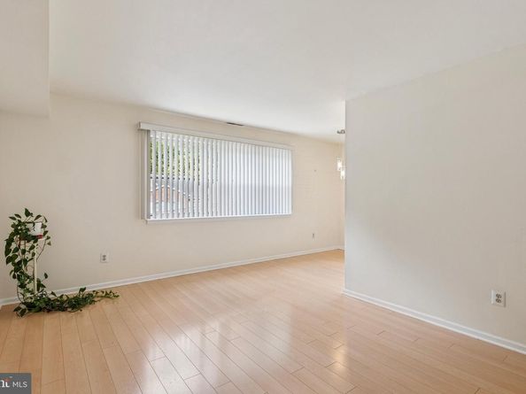 223 Parker Avenue, Philadelphia PA 19128