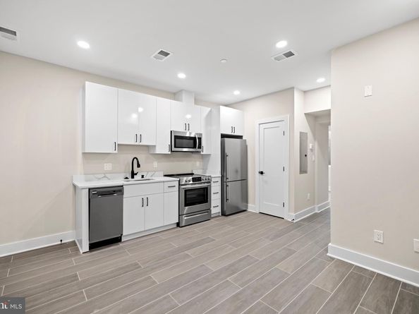 824 18TH Street NE 001, Washington DC 20002