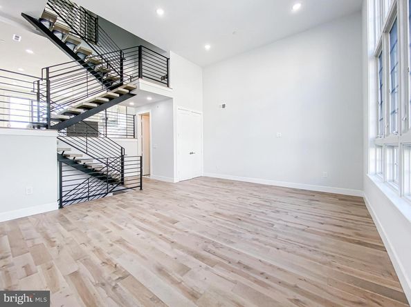 4714 Smick Street, Philadelphia PA 19127