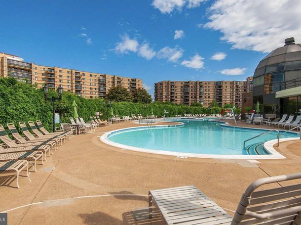 8360 Greensboro Drive 516, Mclean VA 22102
