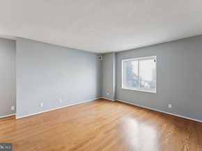 8360 Greensboro Drive 516, Mclean VA 22102