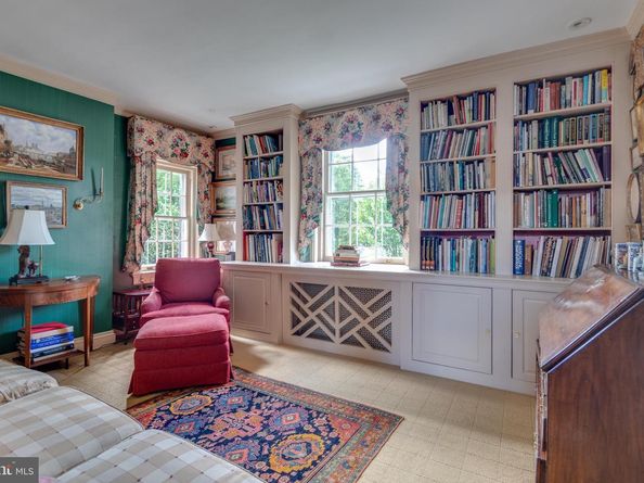 206 N View Terrace, Alexandria VA 22301