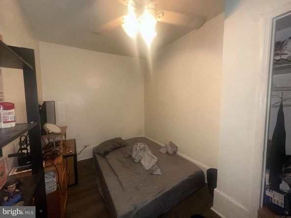 1104 N State Street, Philadelphia PA 19104