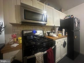 1104 N State Street, Philadelphia PA 19104