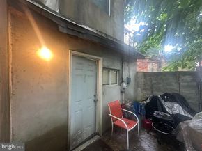 1104 N State Street, Philadelphia PA 19104