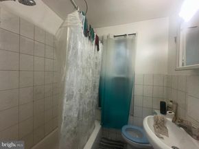 1104 N State Street, Philadelphia PA 19104