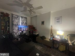 1104 N State Street, Philadelphia PA 19104