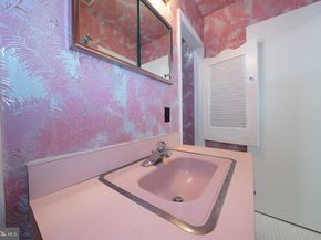 161 Lantern Lane, King Of Prussia PA 19406