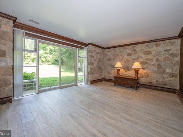 161 Lantern Lane, King Of Prussia PA 19406