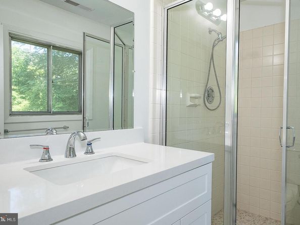 161 Lantern Lane, King Of Prussia PA 19406