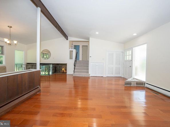 161 Lantern Lane, King Of Prussia PA 19406