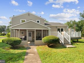 14 Broadale Road, Doylestown PA 18901