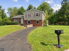 14 Broadale Road, Doylestown PA 18901