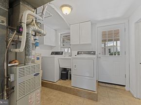 14 Broadale Road, Doylestown PA 18901