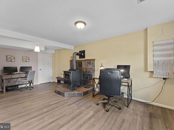 14 Broadale Road, Doylestown PA 18901