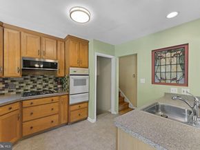14 Broadale Road, Doylestown PA 18901