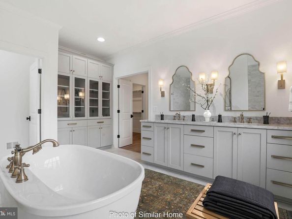 1816 N Jackson Street, Arlington VA 22201
