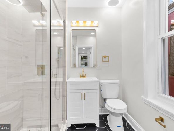 1519 W York Street, Philadelphia PA 19132