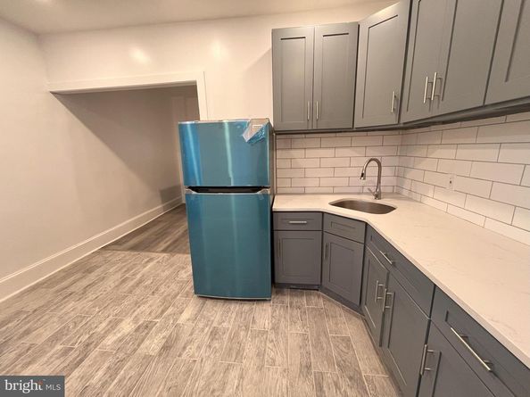 2152 W Grange Avenue, Philadelphia PA 19138