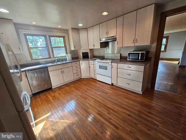 438 Moreboro Road, Hatboro PA 19040