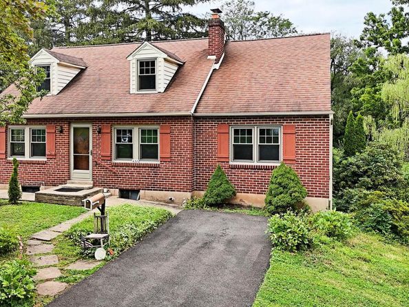 438 Moreboro Road, Hatboro PA 19040