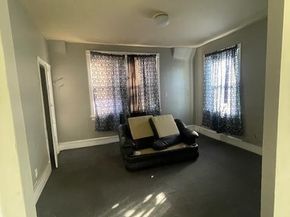 5133 Spruce Street, Philadelphia PA 19139