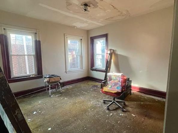 5133 Spruce Street, Philadelphia PA 19139