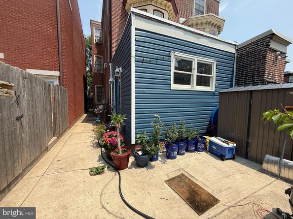 1516 North Street, Philadelphia PA 19130