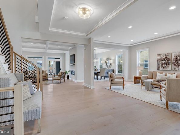 3013 N Toronto Street, Arlington VA 22213