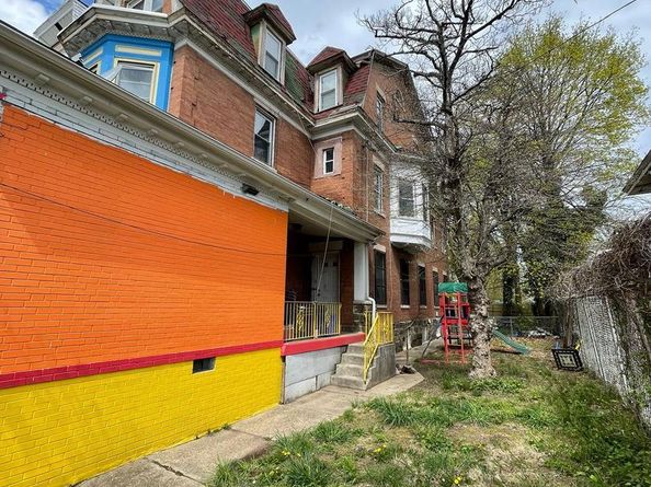 5807 Chew Avenue, Philadelphia PA 19138
