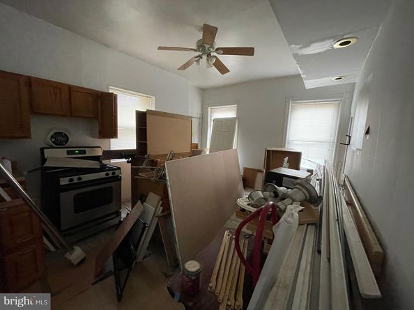 5807 Chew Avenue, Philadelphia PA 19138