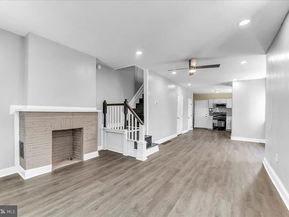 9 Summit Street, Darby PA 19023