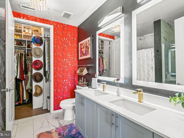 6803 Cameron Drive NW 105, Washington DC 20012