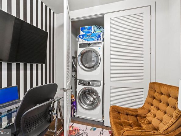 6803 Cameron Drive NW 105, Washington DC 20012