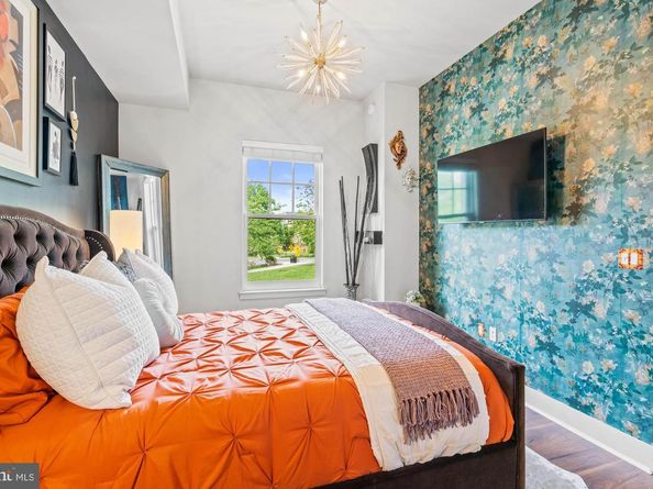 6803 Cameron Drive NW 105, Washington DC 20012
