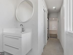 2100 S Pierce Street, Arlington VA 22202